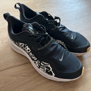 Nike Air Zoom Pegasus 37 Shield Running Shoes - Size 11